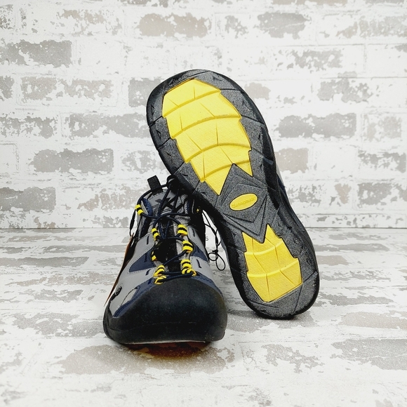 New ZeroXposur Wallowa River Grey Bungee Lace Up Sandals K552 - Picture 8 of 11